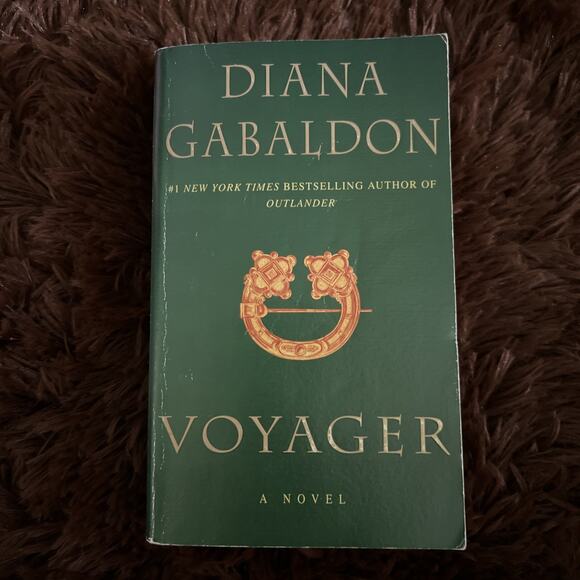 Outlander Book 1 & Outlander Book 3 Paperbacks Outlander and Voyager - Picture 5 of 13